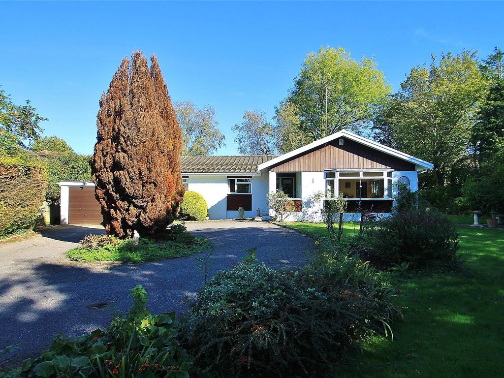 4 bed detached house for sale in Send, Surrey GU23, £750,000 Zoopla