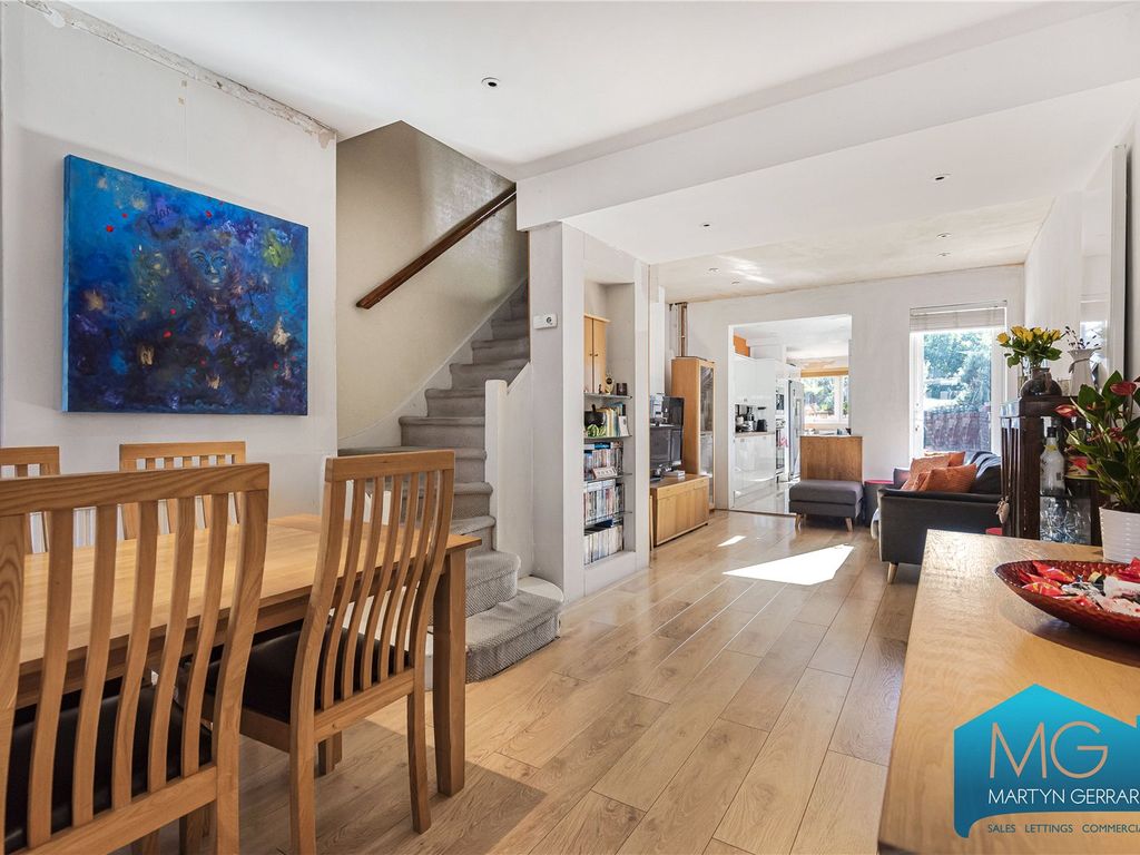 3 bed terraced house for sale in Sebright Road, EN5 Zoopla
