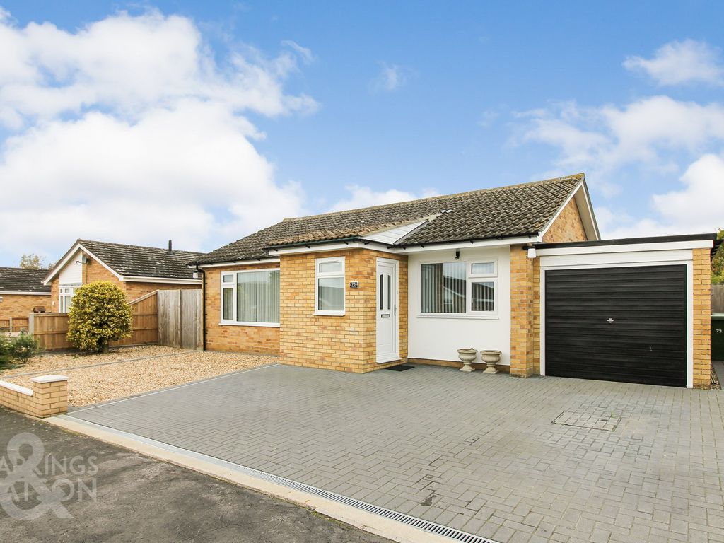2 bed detached bungalow for sale in Clover Road, Attleborough NR17 Zoopla