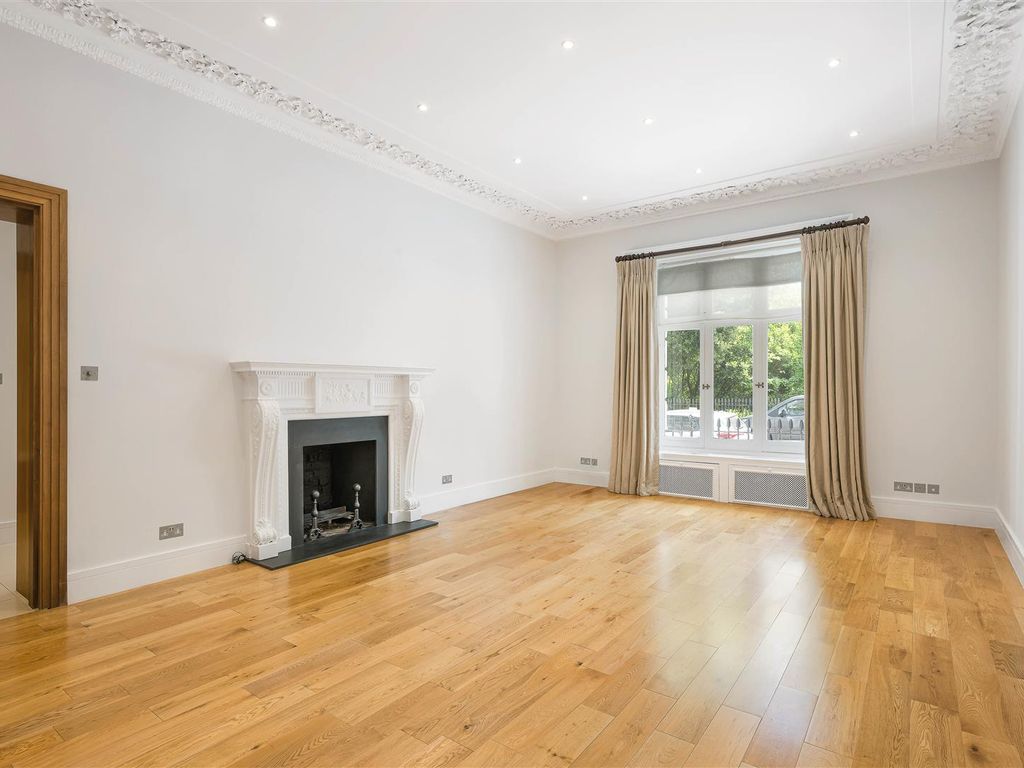 3 bed flat to rent in Onslow Square, London SW7 Zoopla