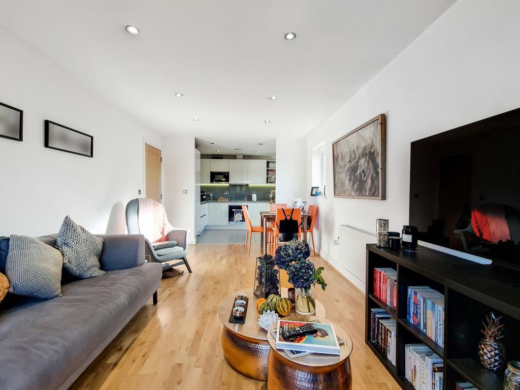 Consero Court, 97 Brooklands Road, Weybridge KT13  