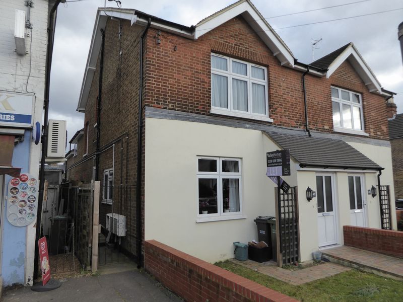 1 bed flat to rent in Nutfield Road, Merstham, Redhill RH1 Zoopla