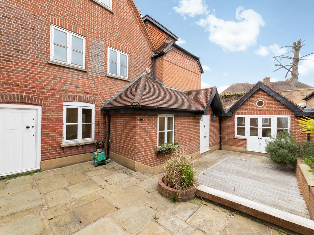 3 bed terraced house to rent in Crooked Billet, Wimbledon, London SW19 Zoopla