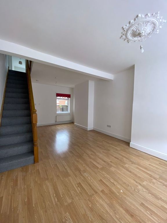 3 bed property to rent in Convamore Road, Grimsby DN32 Zoopla