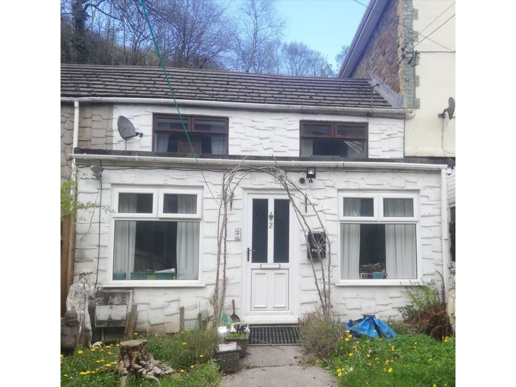 3 bed cottage for sale in Garw Fechan Road, Pontyrhyl CF32, £140,000