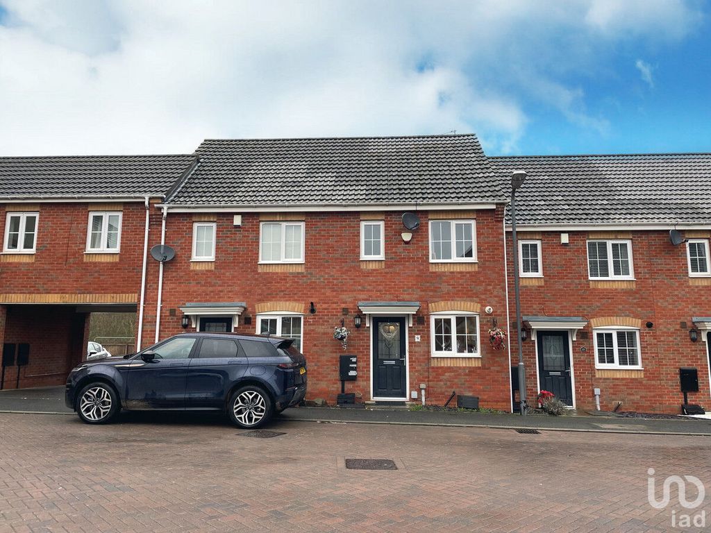 2 bed terraced house for sale in Forsythia Close, Bedworth CV12, £