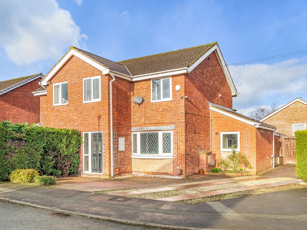 3 bed semidetached house for sale in Durkar Fields, Durkar, Wakefield