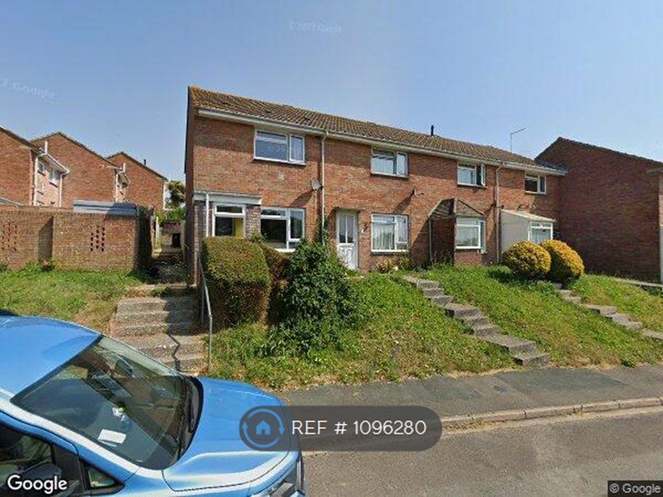 2 bed terraced house to rent in Rowan Close, Weymouth DT4, £995 pcm