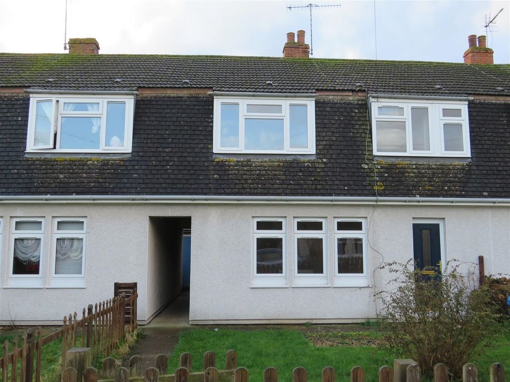 3 bed terraced house for sale in Court Farm Close, Netheravon