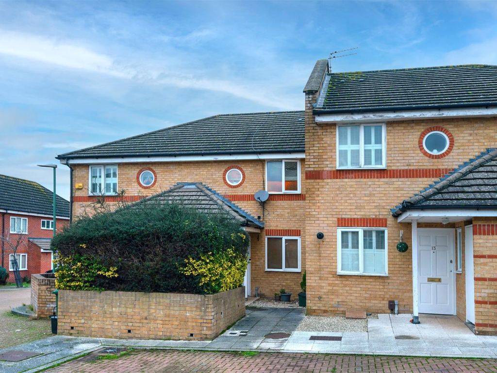 2 bed terraced house for sale in Iona Close, Morden SM4, £400,000 Zoopla