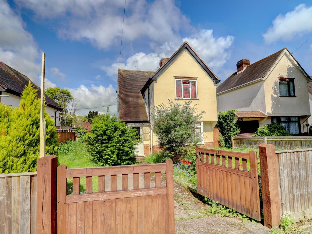 3 bed detached house for sale in Rutland Avenue, High HP12 Zoopla