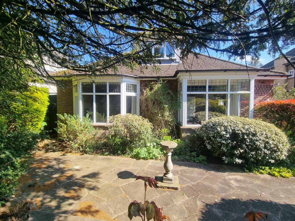 4 bed detached bungalow for sale in Elms Road, Harrow Weald, Harrow HA3