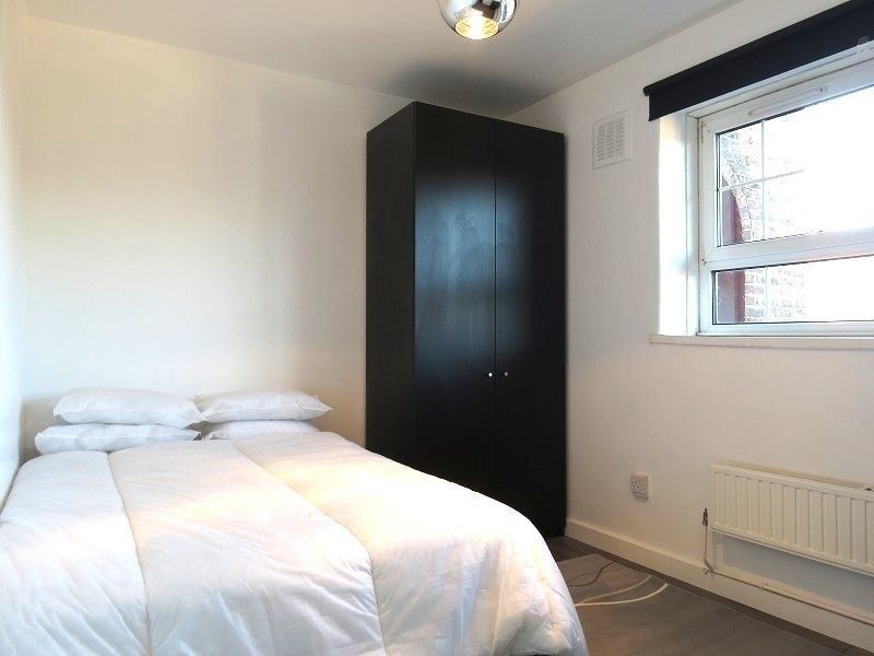 Room to rent in Spelman Street, London E1, £1,000 pcm Zoopla