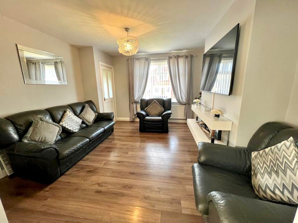 3 bed semidetached house for sale in Whitehead Road, Swinton M27 Zoopla