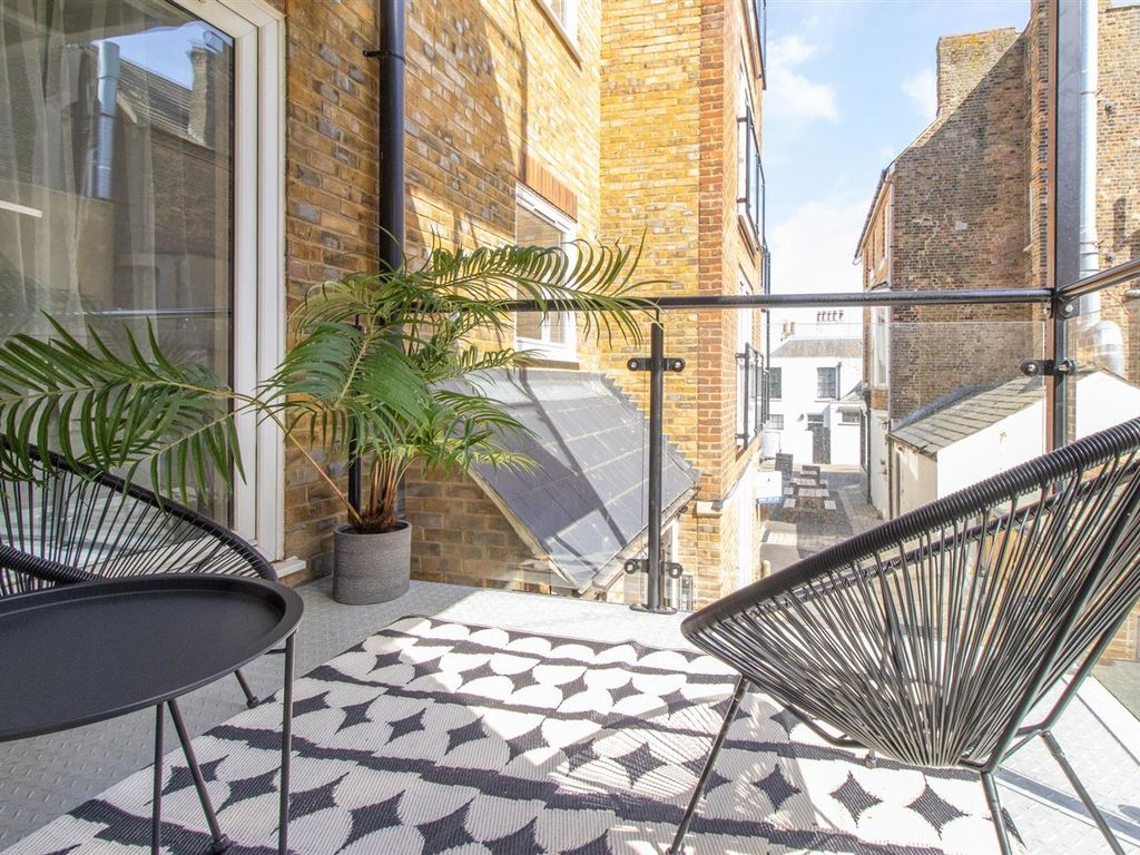 New home, 2 bed flat for sale in St. Marys Road, Broadstairs CT10 Zoopla