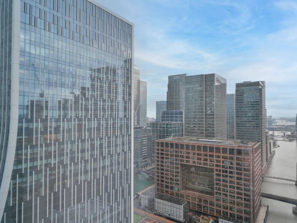 Landmark Pinnacle, Canary Wharf, London E14  