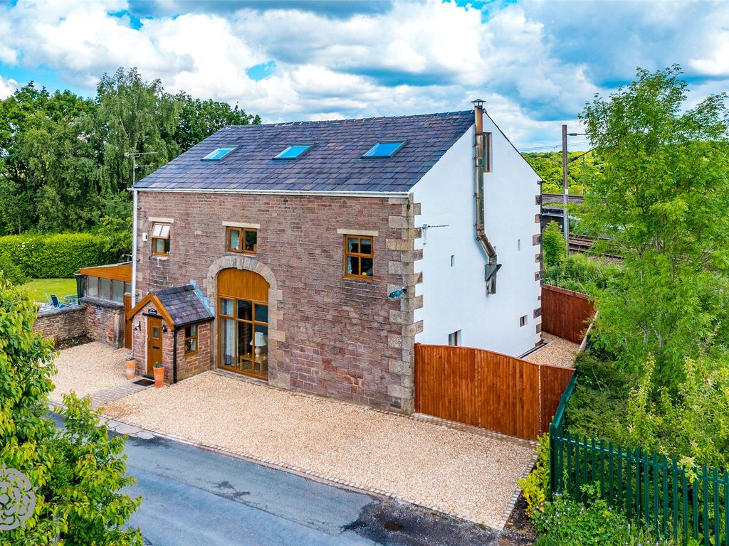 6 bed detached house for sale in German Lane, Charnock Richard, Chorley