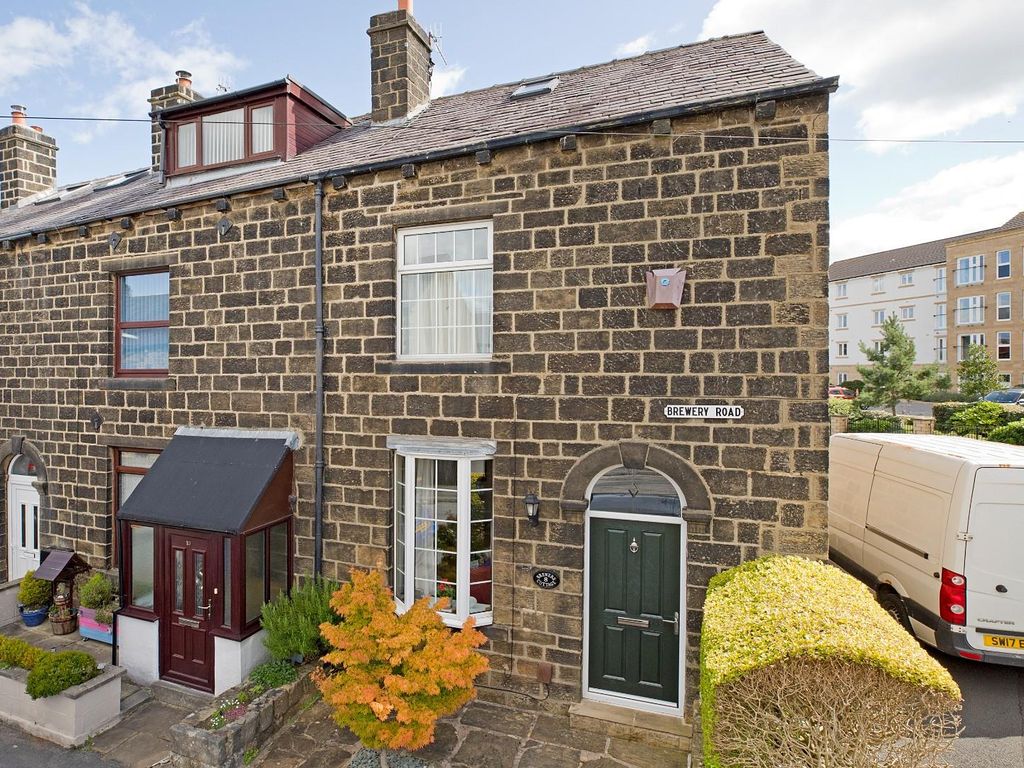 2 bed end terrace house for sale in Brewery Road, Ilkley LS29, £289,950