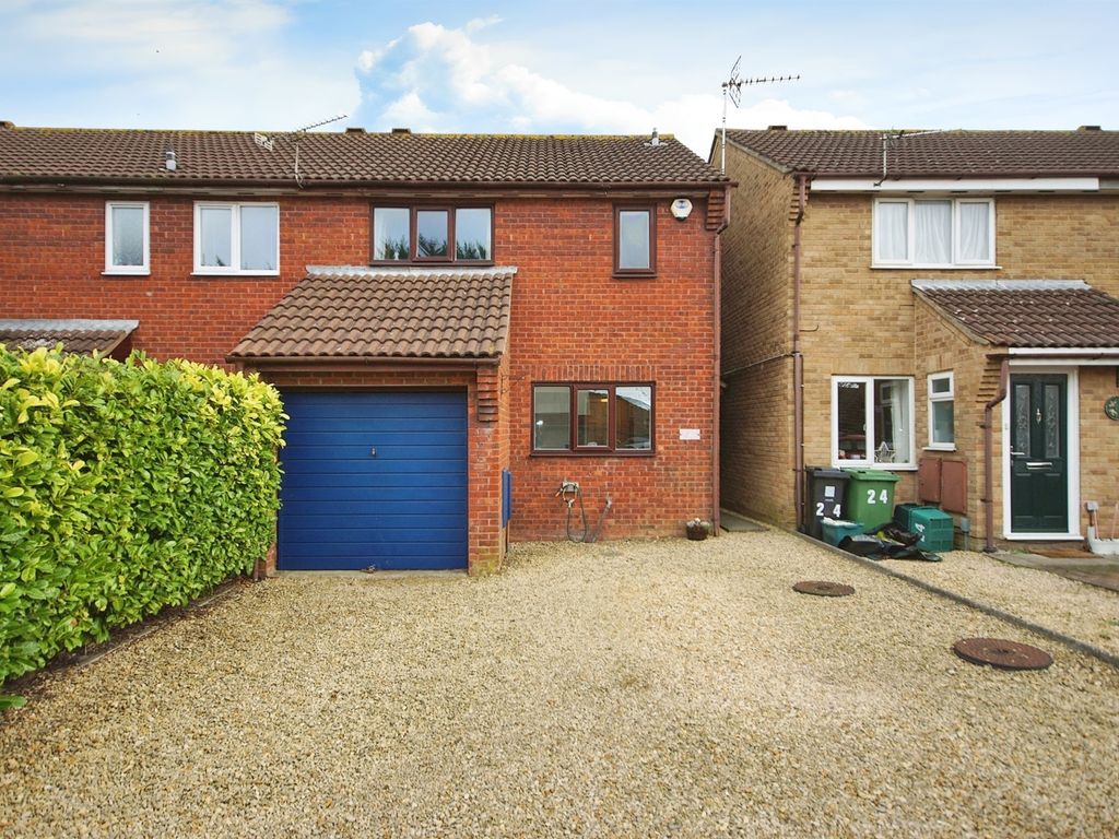 3 bed end terrace house for sale in Longs Drive, Yate, Bristol BS37, £