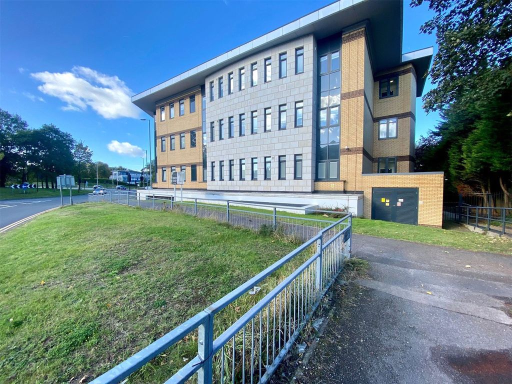 1 bed flat to rent in Millennium Way, Bracknell, Berkshire RG12 Zoopla