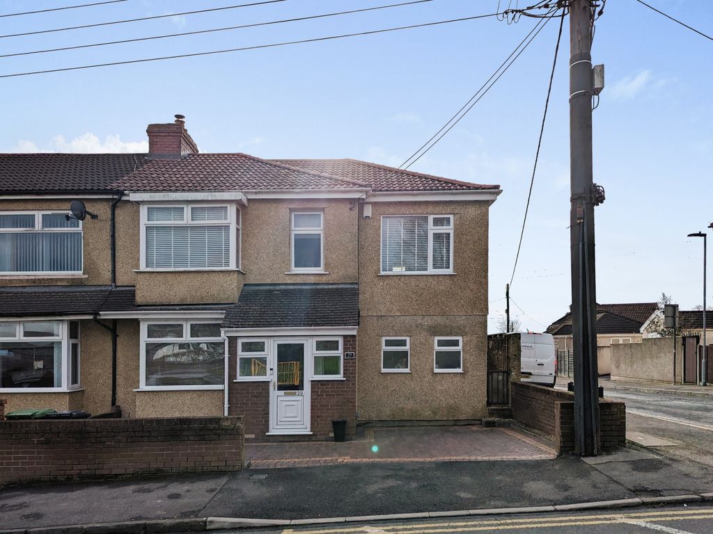 4 bed end terrace house for sale in Greenbank Road, Hanham, Bristol