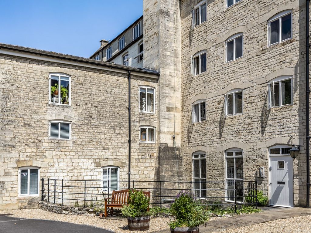 2 bed flat for sale in Dunkirk Mills, Inchbrook, Stroud GL5 Zoopla