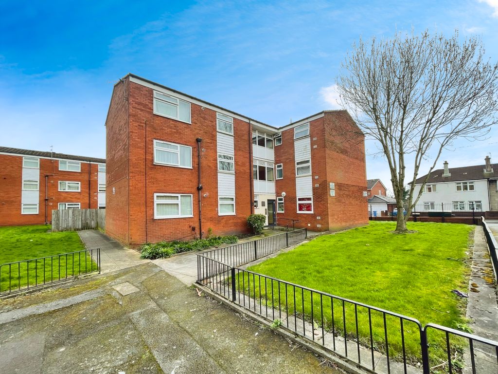 2 bed flat for sale in Ruthven Road, Old Swan, Liverpool L13, £100,000