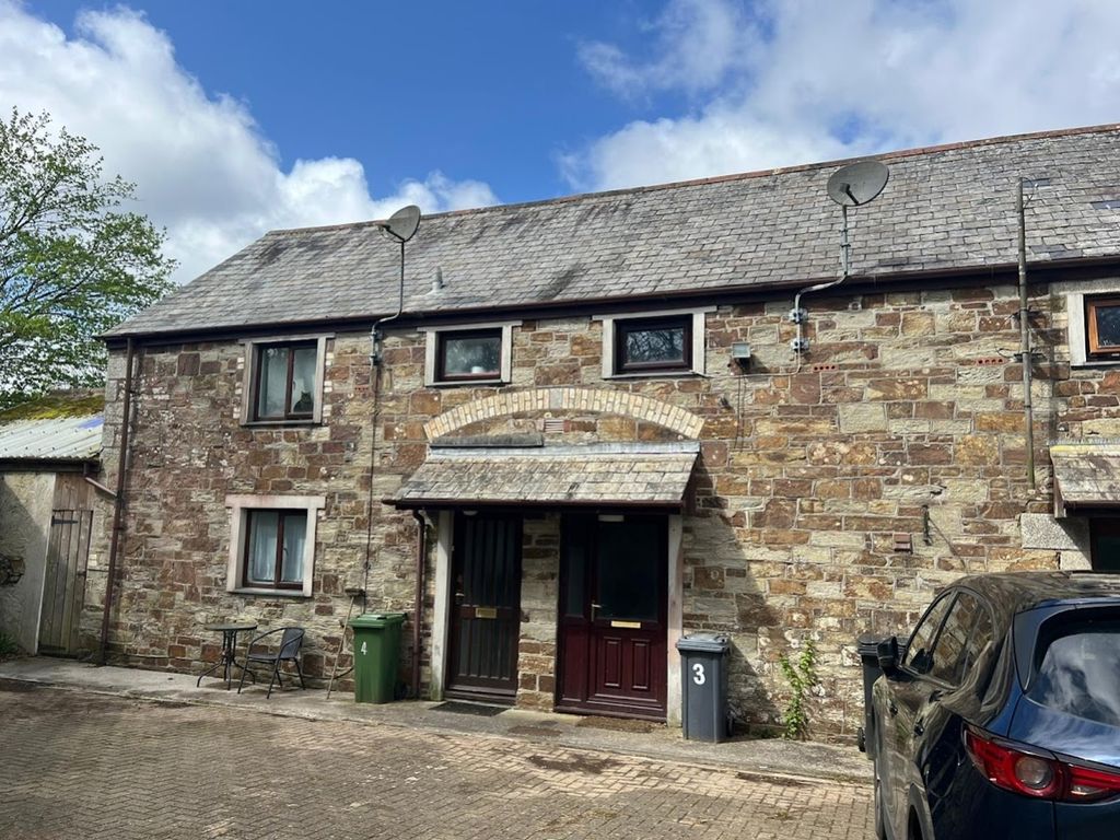 1 bed terraced house for sale in Beacon Court, Bodmin PL31, £115,000