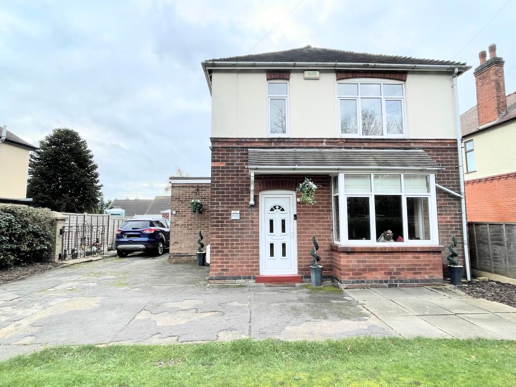 3 bed detached house for sale in Burton Rd, Midway, Swadlincote DE11, £