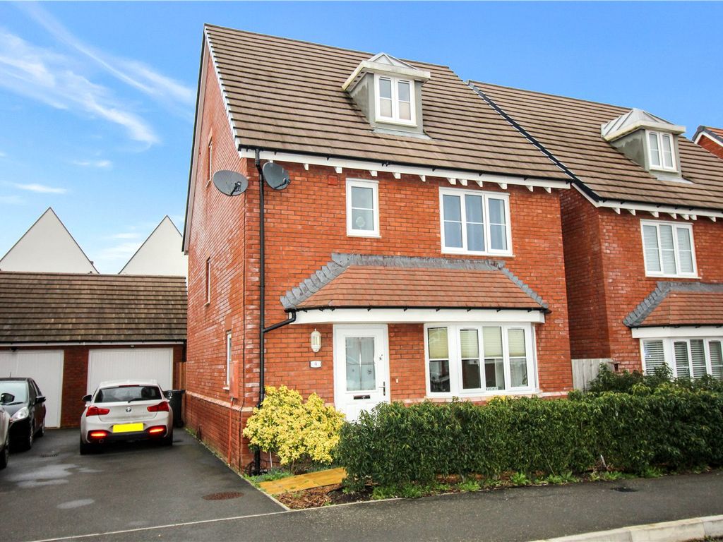 4 bed detached house for sale in Gimson Crescent, Tadpole Garden