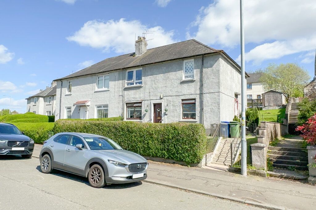 2 bed flat for sale in Duntocher Road, Clydebank G81, £125,000 Zoopla