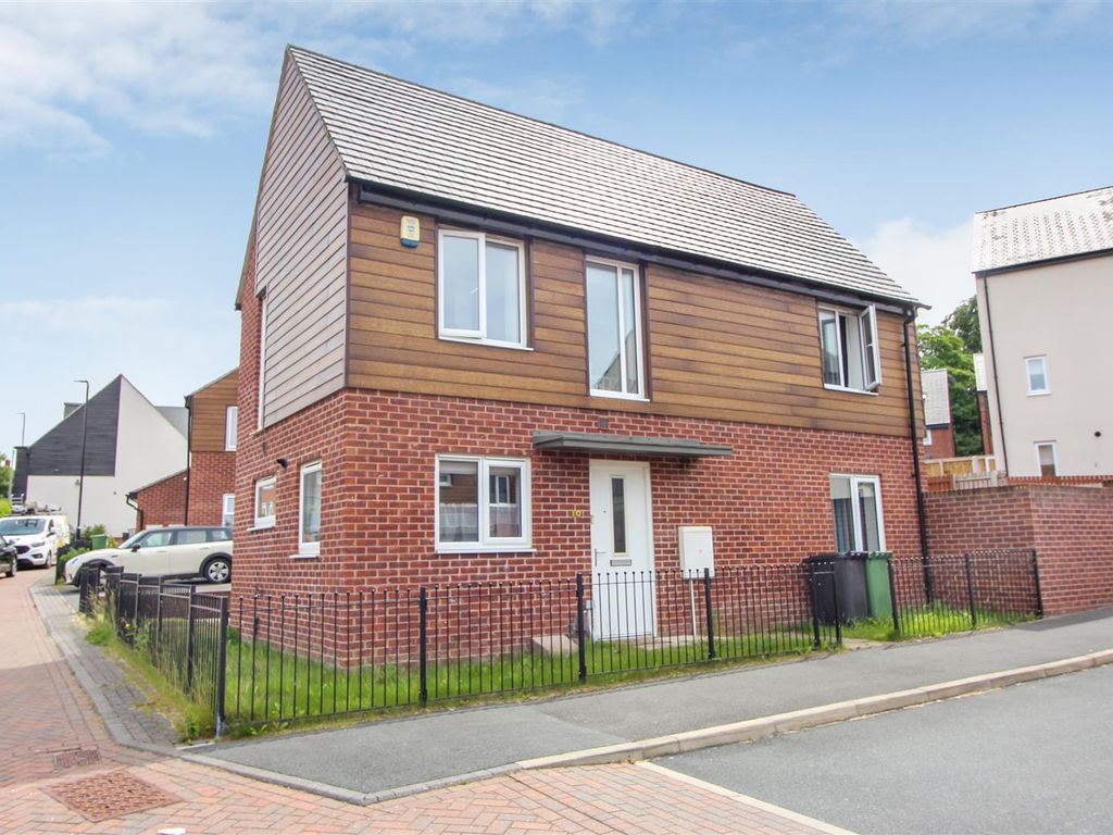 2 bed semidetached house for sale in Pearsons Drive, Seacroft, Leeds