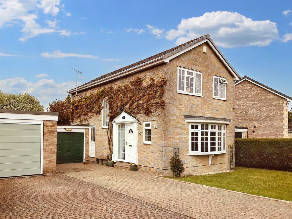 3 bed detached house for sale in Badgerwood Glade, Wetherby, West