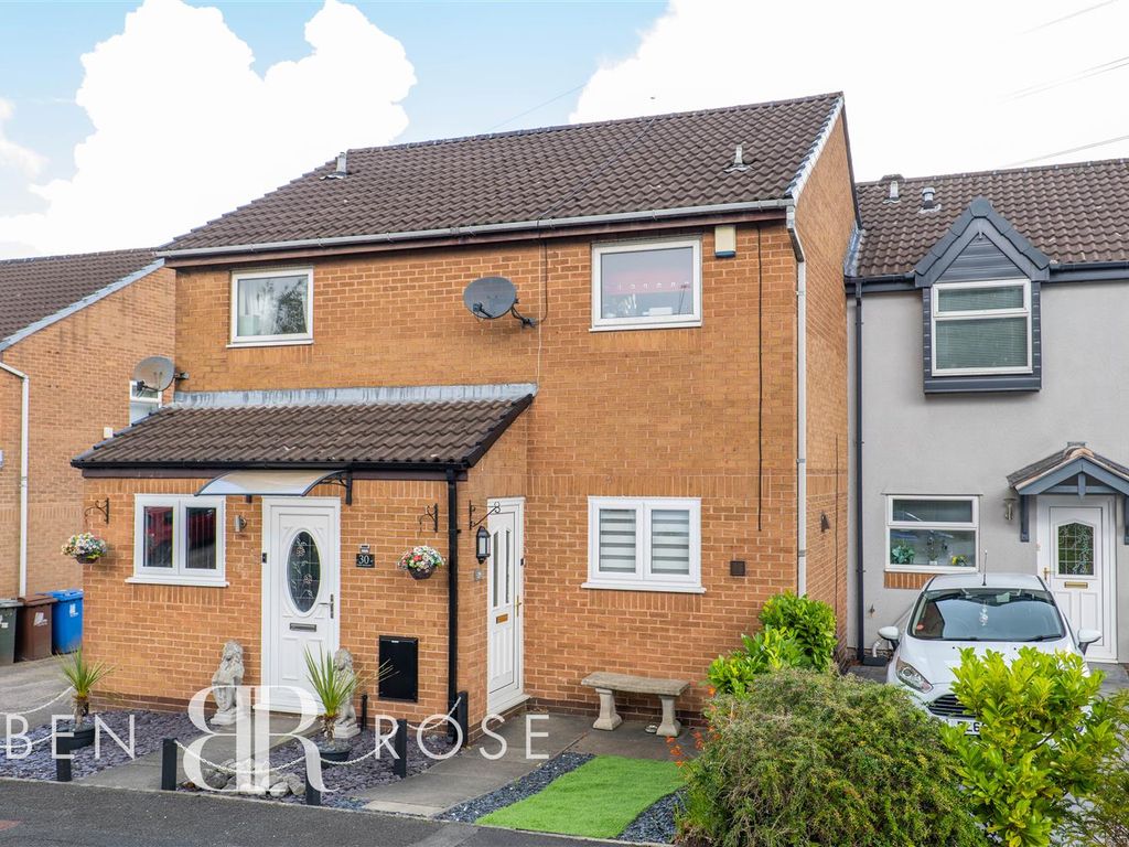 2 bed flat for sale in Carr Meadow, Bamber Bridge, Preston PR5 Zoopla