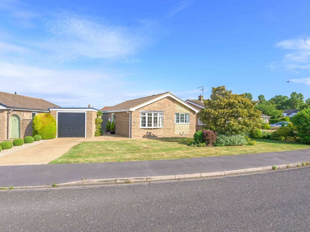2 bed detached bungalow for sale in Gleneagles Drive, Skegness PE25