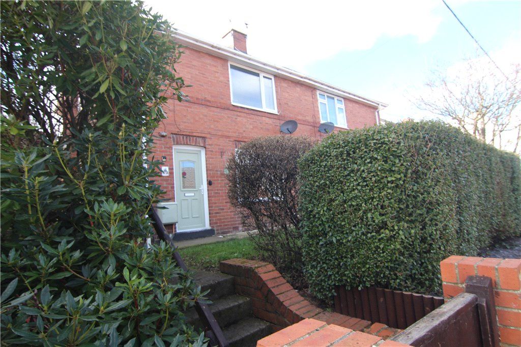 3 bed semidetached house for sale in Holly Crescent, Sacriston, Durham