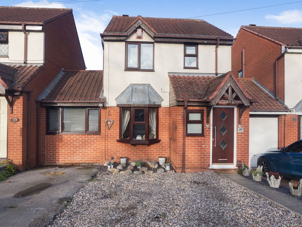 3 bed linkdetached house for sale in Elmfield Avenue, Erdington
