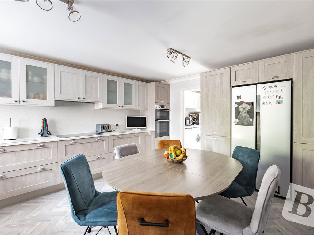 4 bed detached house for sale in Lodge Lane, Romford RM5 Zoopla