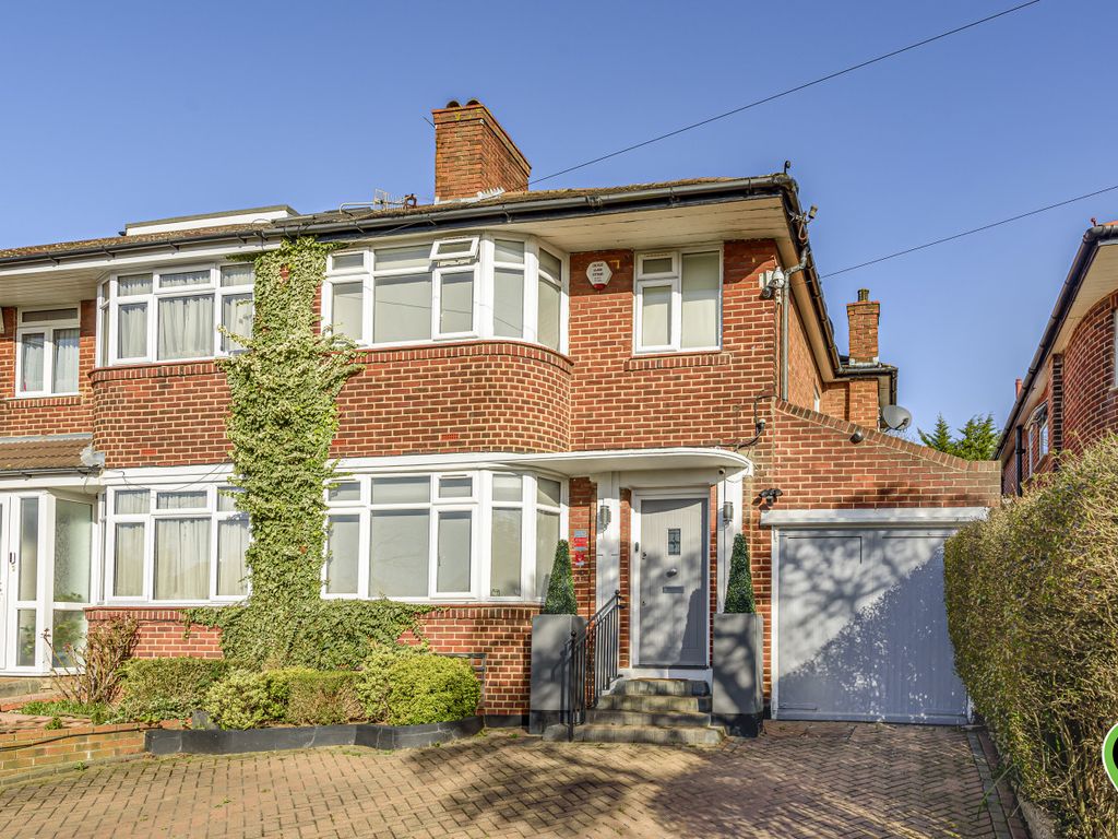 3 bed semidetached house for sale in Hartland Drive, Edgware HA8 Zoopla