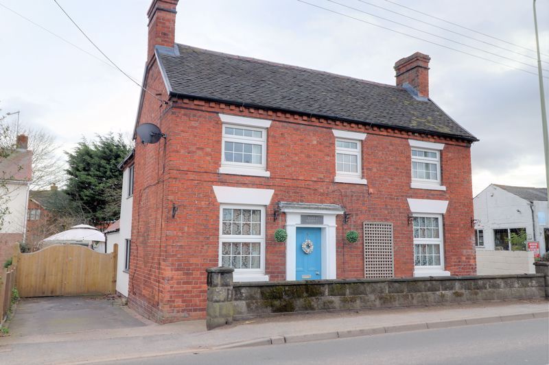 4 bed detached house for sale in Newport Road, Gnosall, Stafford ST20