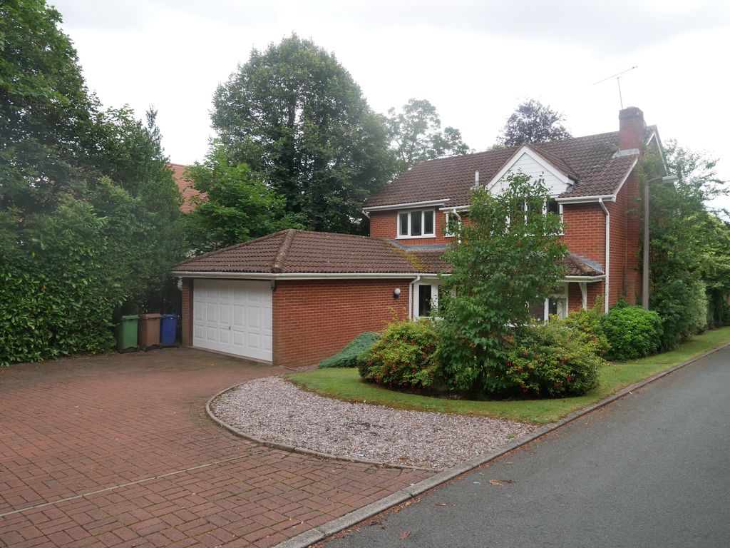 4 bed detached house to rent in Shoal Hill Close, Cannock WS11 Zoopla