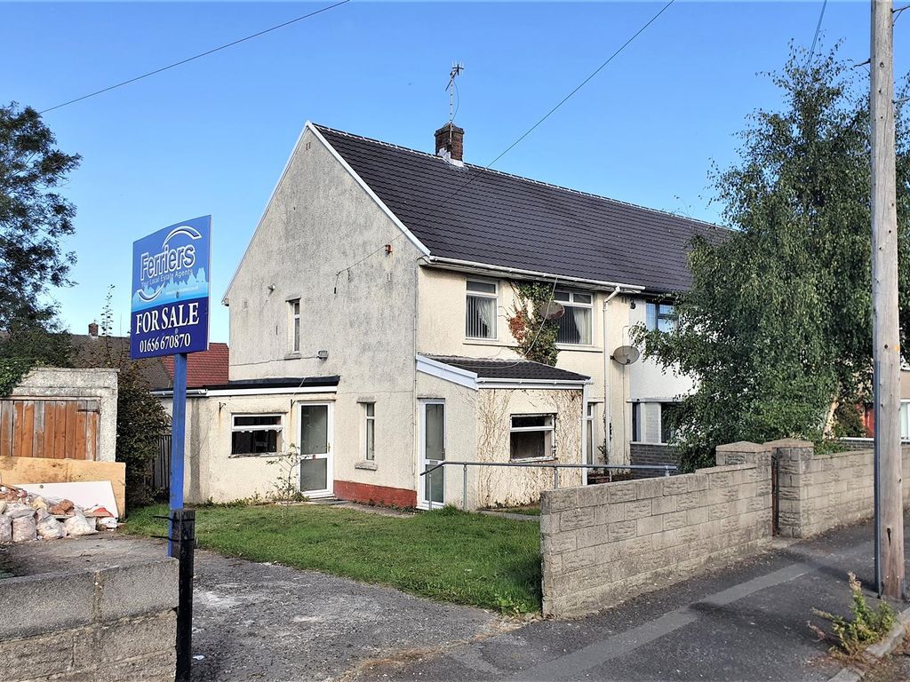3 bed semidetached house for sale in Hill View, Kenfig Hill, Bridgend CF33 Zoopla