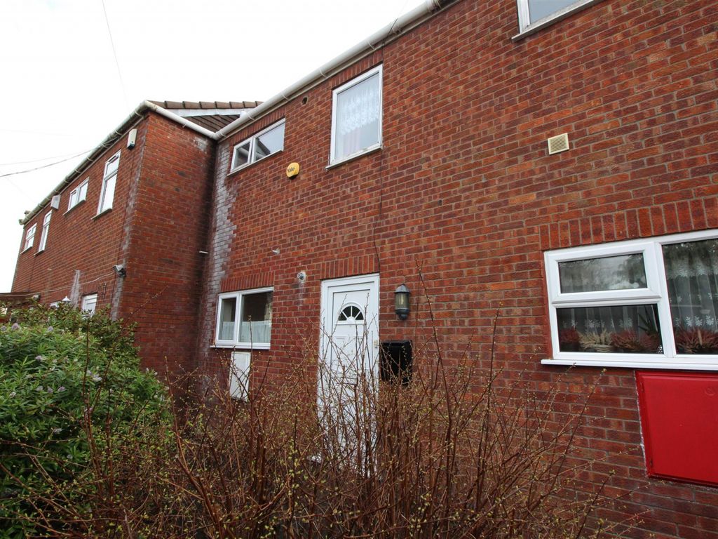 2 bed terraced house to rent in Whiteway Mews, St BS5, £1,250 pcm Zoopla