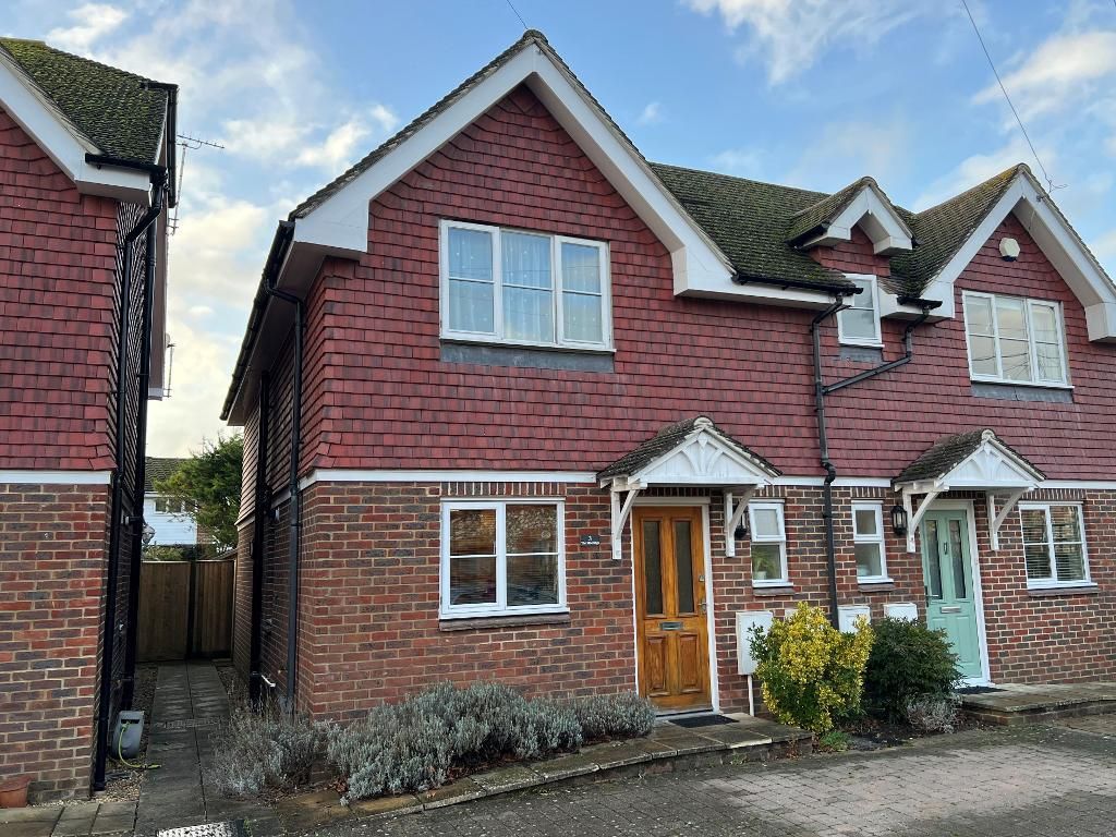 3 bed semidetached house for sale in The Moorings, Church Lane, Upper