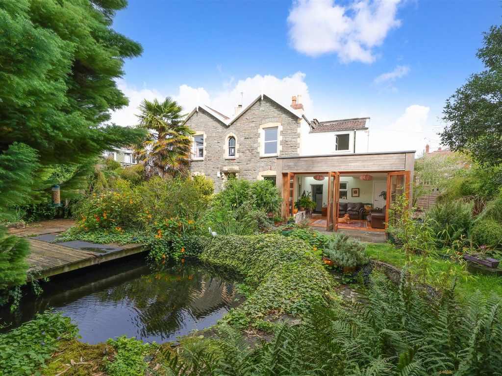 2 bed property for sale in Brook Cottage, Bolton Road, BS7