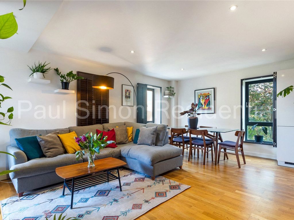 2 bed flat for sale in Winkfield Road, London N22 Zoopla