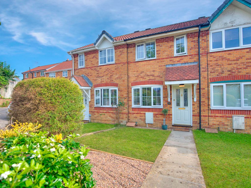 2 bed terraced house for sale in Meadow Way, Caerphilly CF83, £200,000
