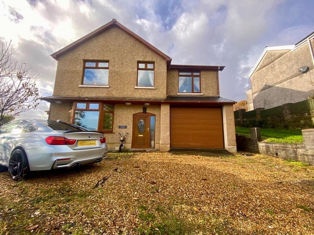 4 bed detached house for sale in Ramsden Road, Clydach, Swansea. SA6, £
