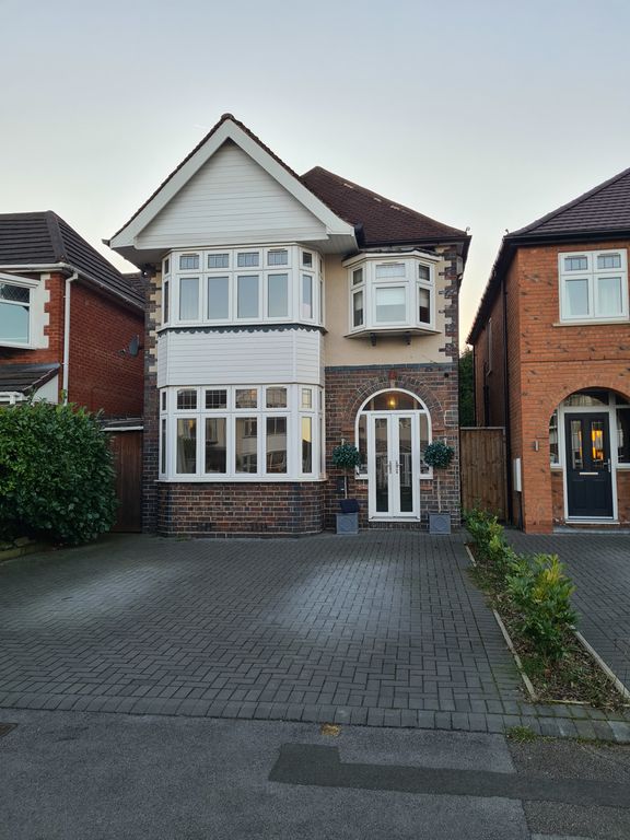 4 bed detached house to rent in Sunnybank Road, Sutton Coldfield B73