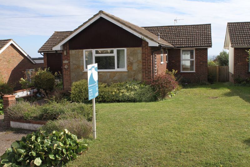 3 bed detached bungalow for sale in The Droveway, St. Margarets Bay
